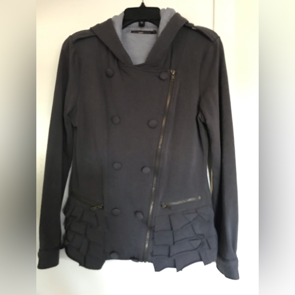 haze l haze l haze l size M women hooded jacket ,brown-plum closing with zipper